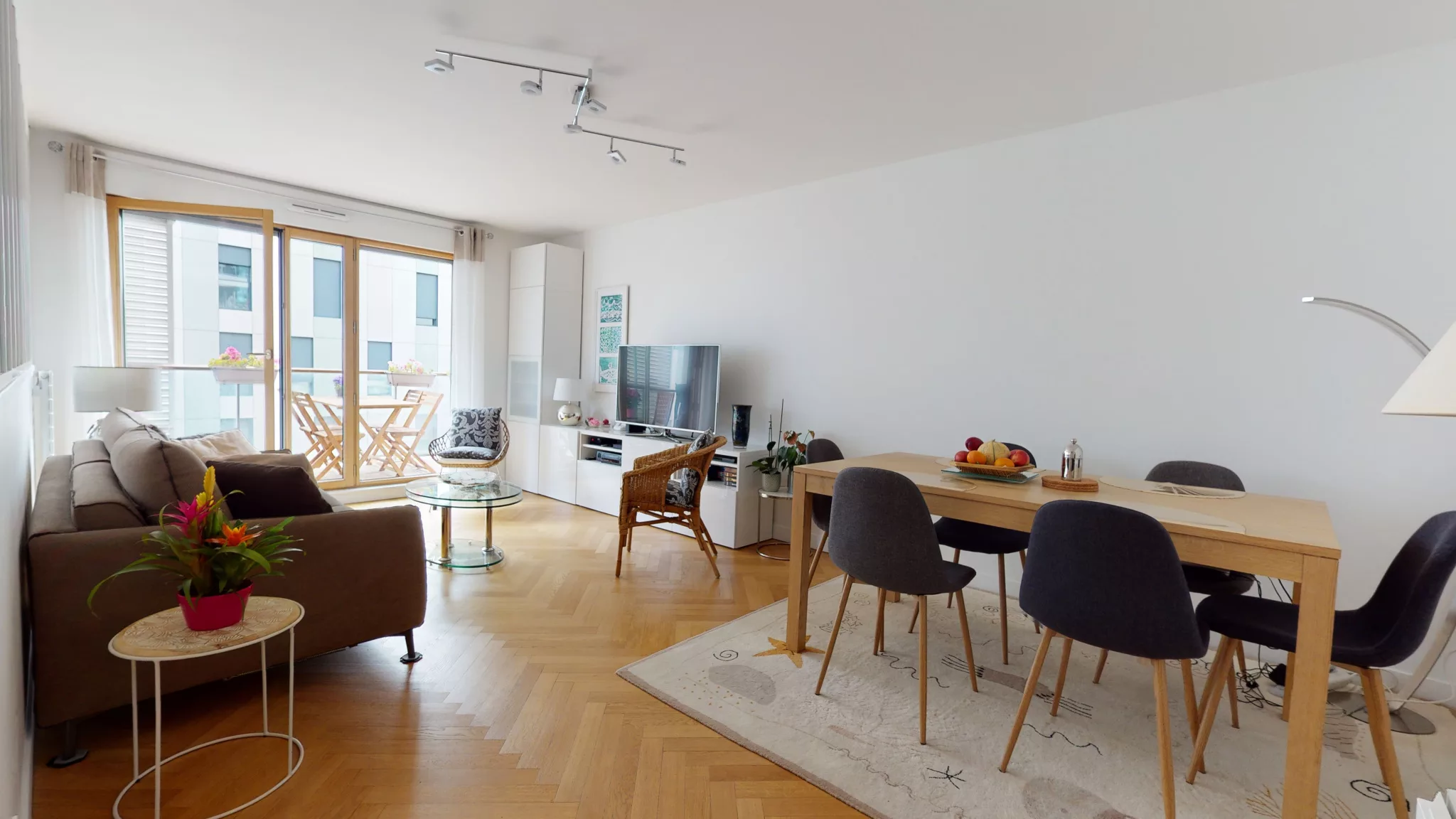 1275-b68bc979 Appartement T3 de 64m2 + Parking + Balcon à Boulogne-Billancourt