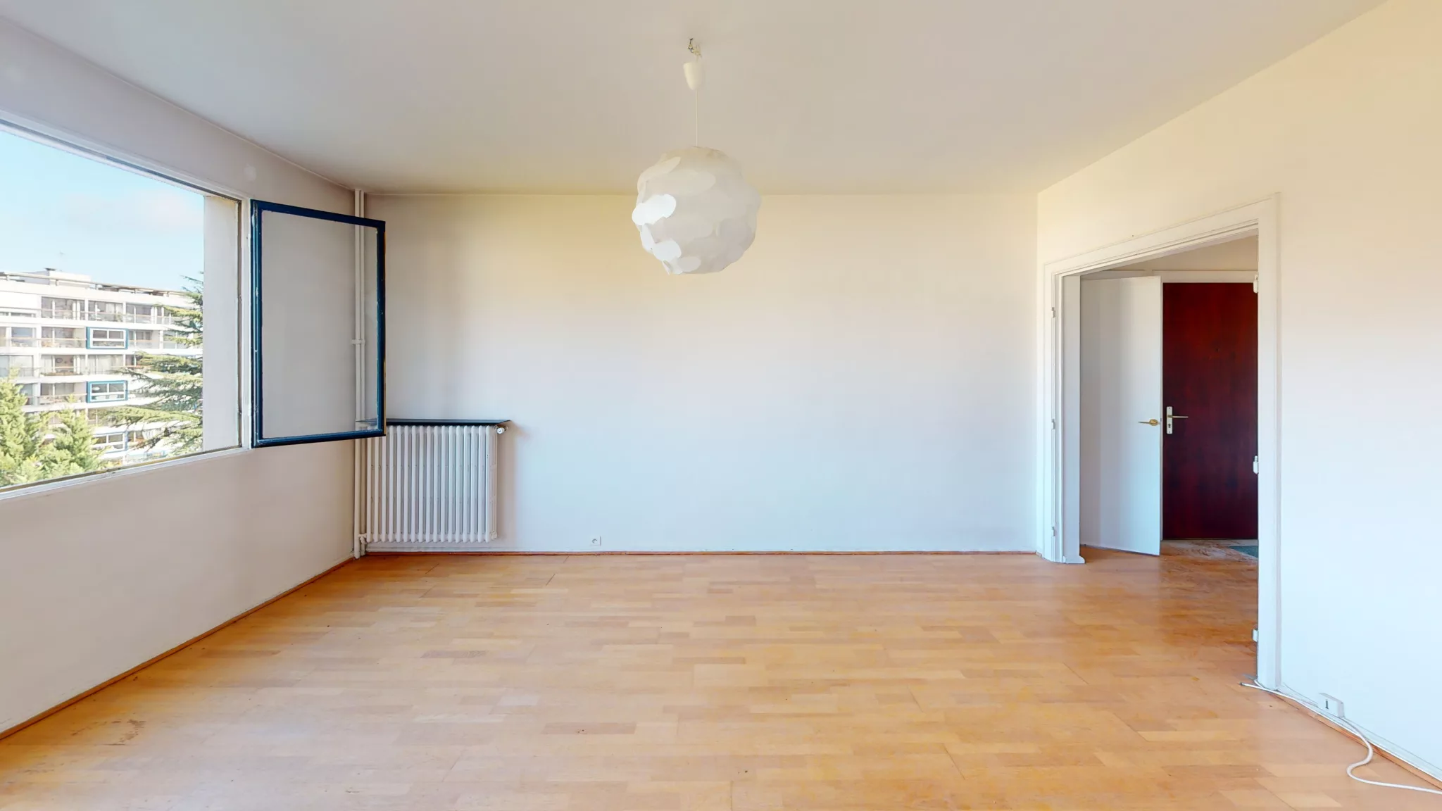 1300-725691bb Appartement T4 de 80m2 + Parking + Cave + Balcon à Ville-d’Avray