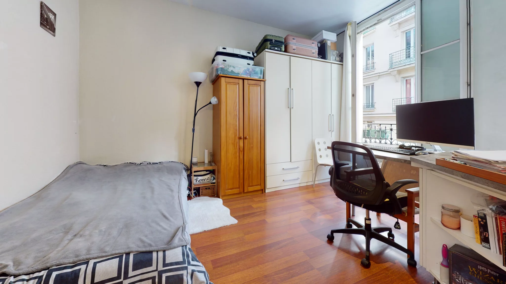 1302-21865b8e Studio de 20m2 à Issy-les-Moulineaux