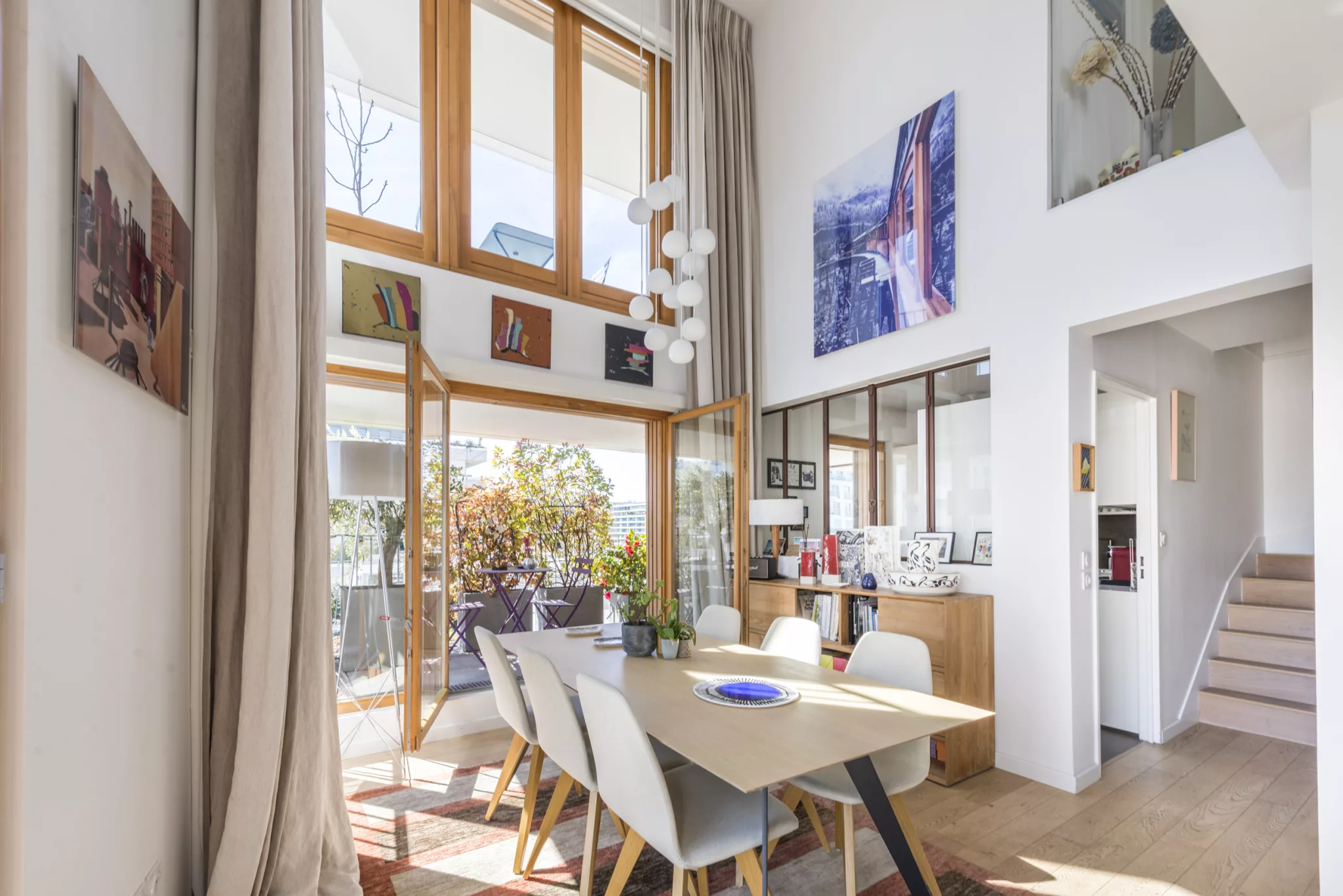 1315-82e3bb15 Appartement T4 de 94m2 + Parking + Terrasse + Balcon à Boulogne-Billancourt