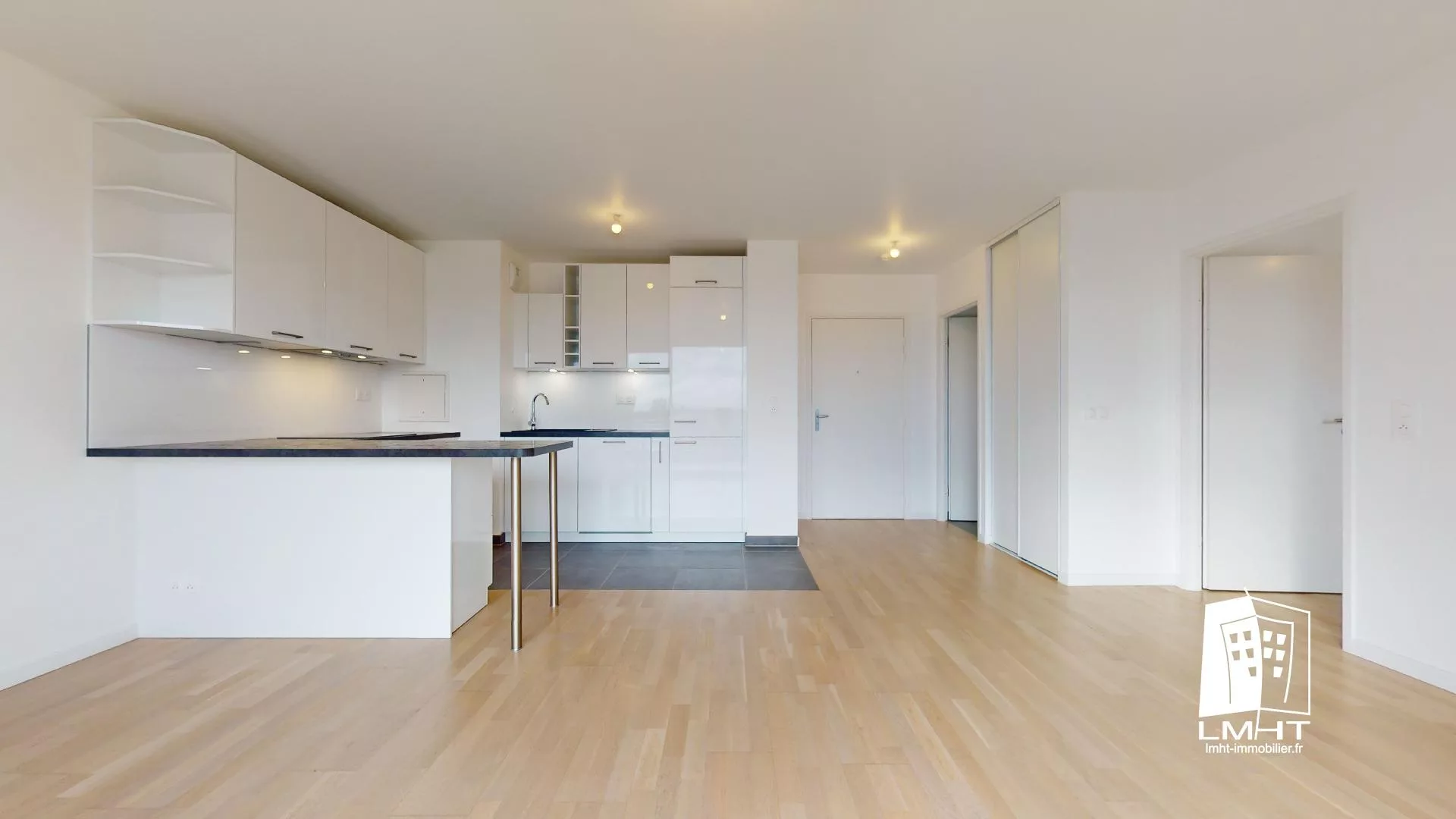 fr92-207-4fef0872 Appartement T2 de 47m2 + Parking + Balcon à Châtenay-Malabry