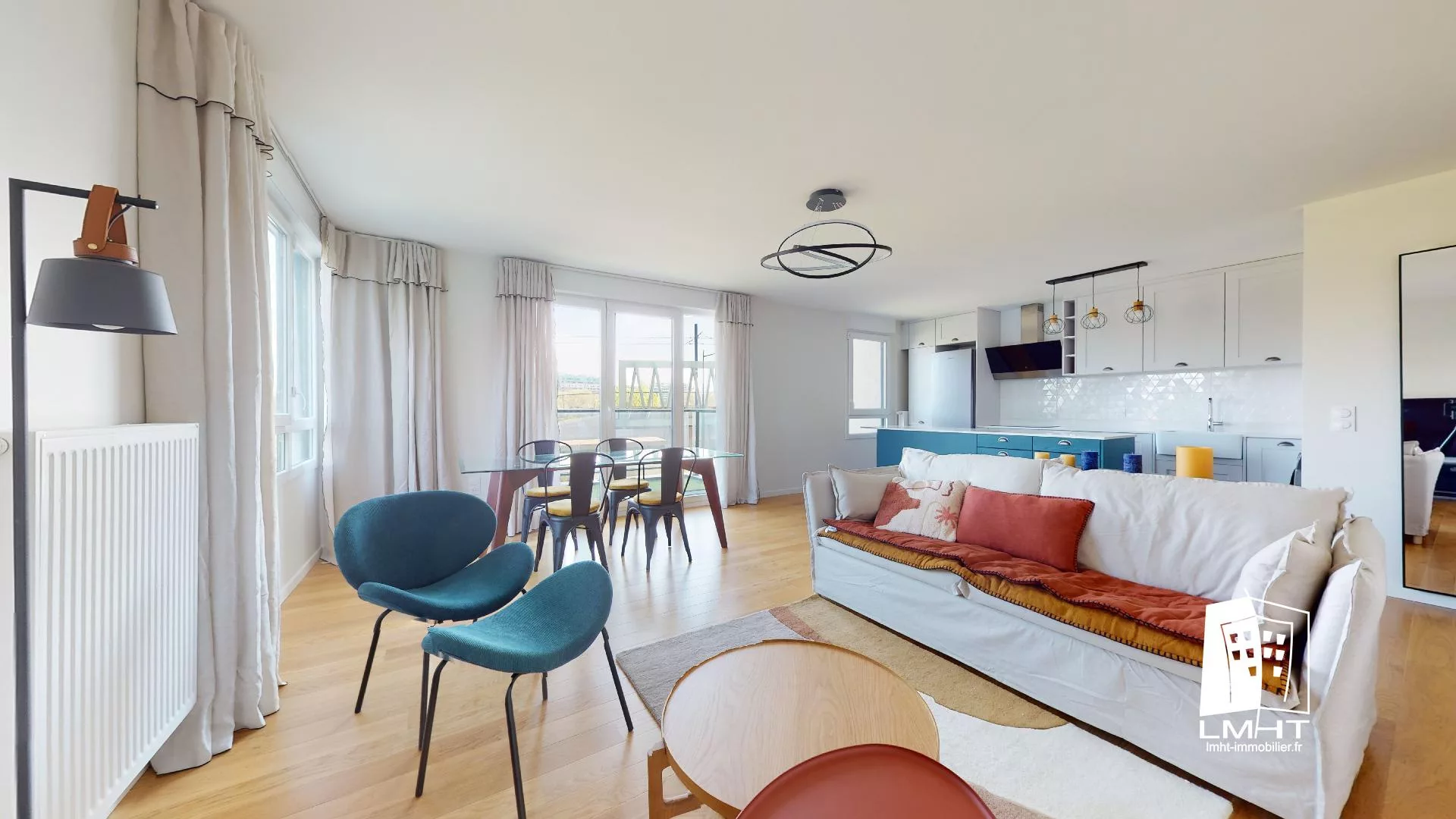 fr92-222-c23337fa Appartement T3 de 74m2 + Parking + Cave + Terrasse + Balcon à Sèvres