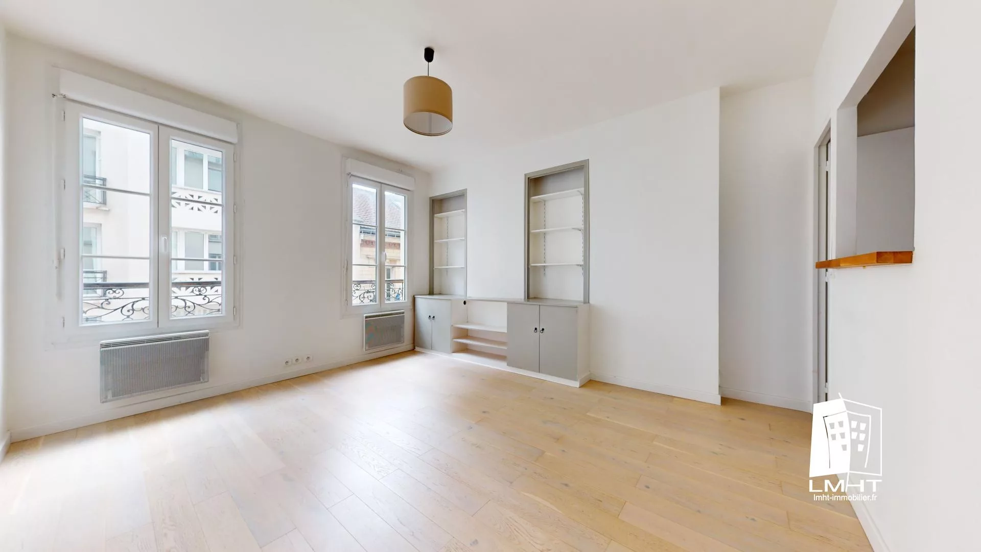 fr75-274-d071aa99 Studio de 27m2 + Cave à Paris
