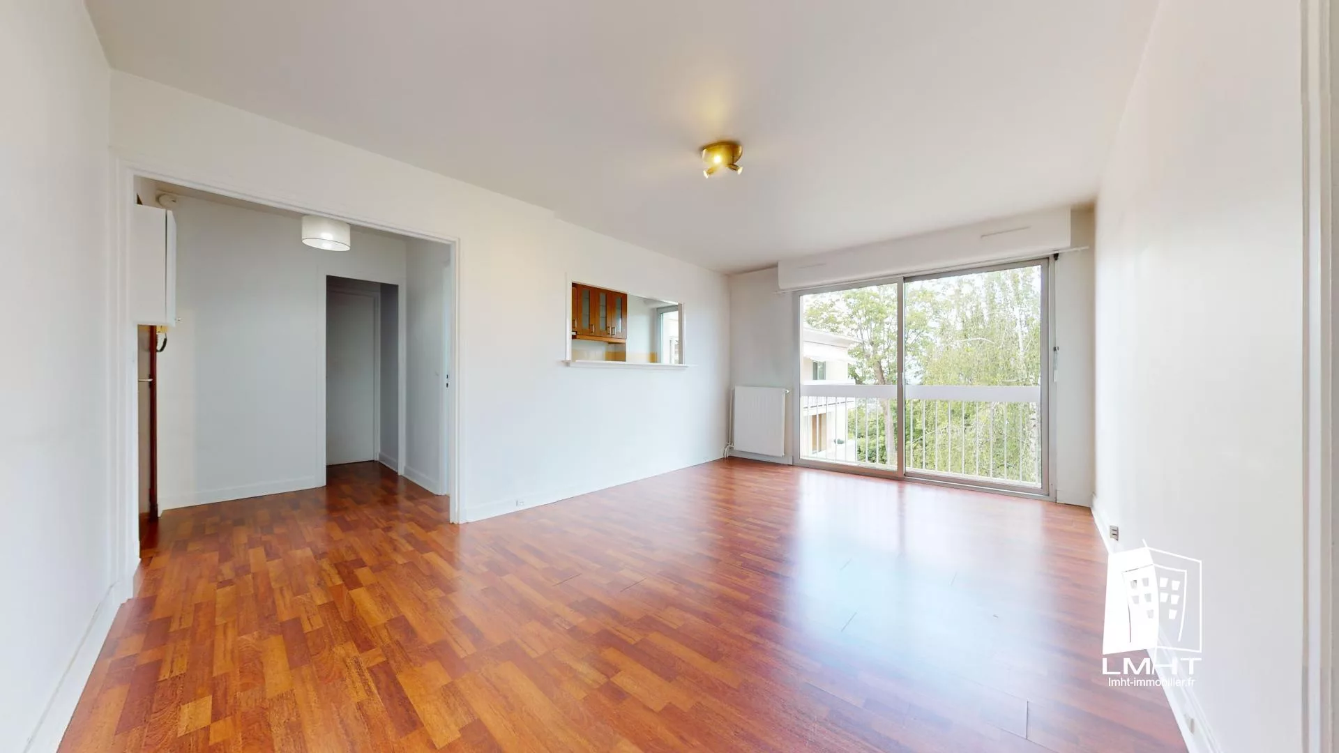 fr92-281-bf649207 Appartement T2 de 47m2 + Parking + Cave à Sèvres