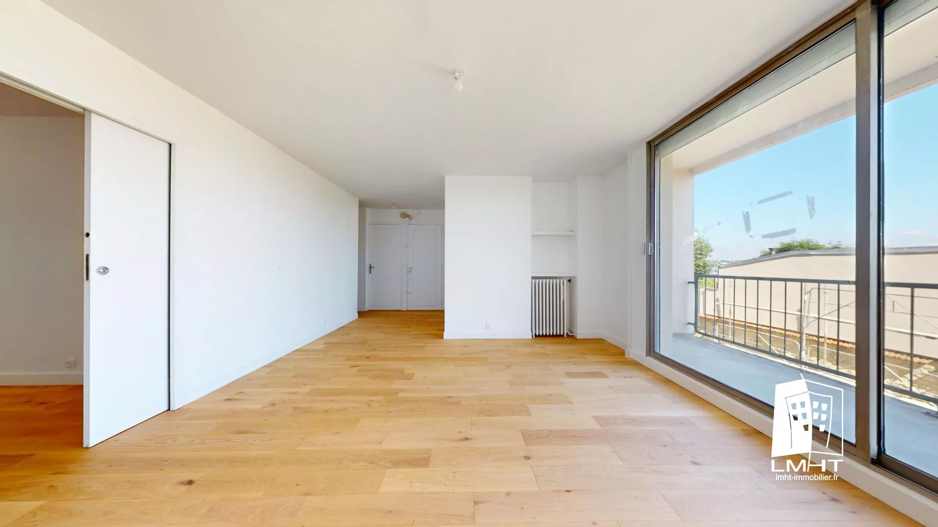 fr92-282-a12d0c72 Appartement T4 de 70m2 + Parking + Cave + Terrasse + Balcon à Meudon