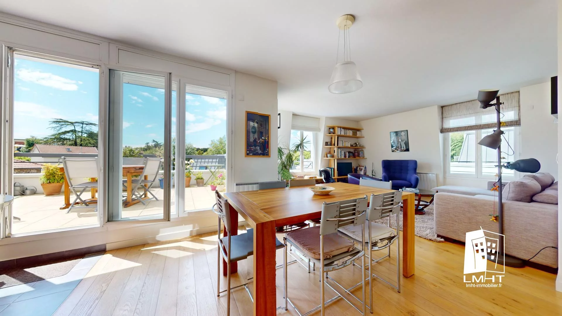 fr92-283-4feddd38 Appartement T5 de 112m2 + Parking + Cave + Terrasse à Sèvres