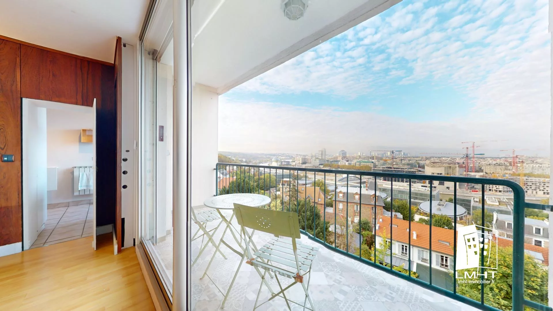fr92-324-23231b43 Appartement T3 de 70m2 + Cave + Terrasse + Balcon à Meudon