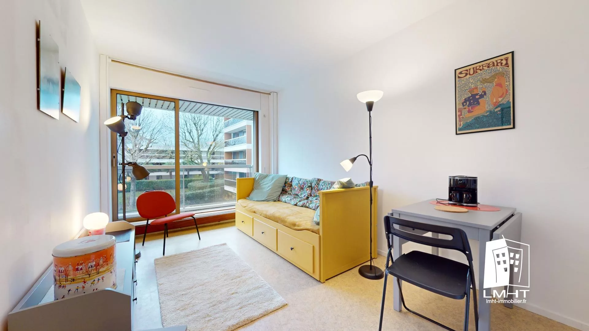 fr78-341-4f6bfb81 Appartement T1 de 21m2 + Parking + Balcon à Le Chesnay