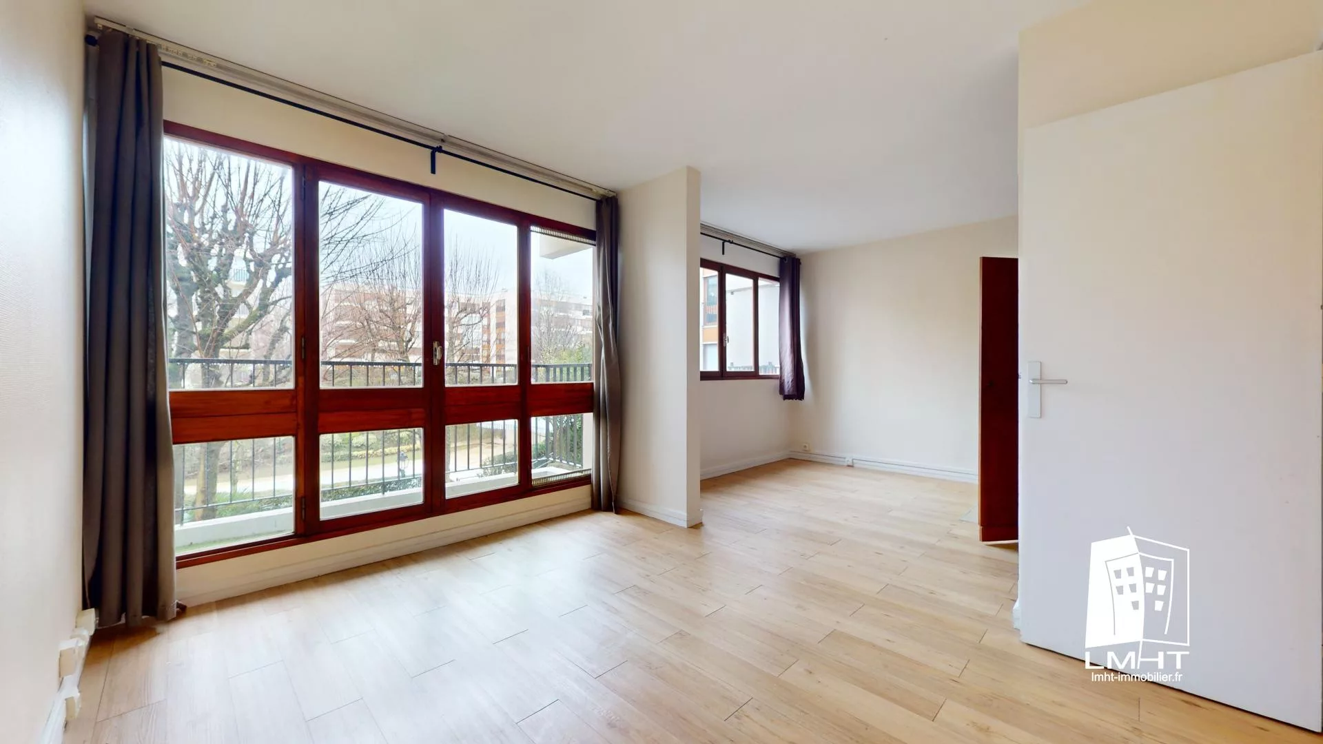 fr78-354-f82168db Studio de 26m2 + Terrasse à Le Chesnay