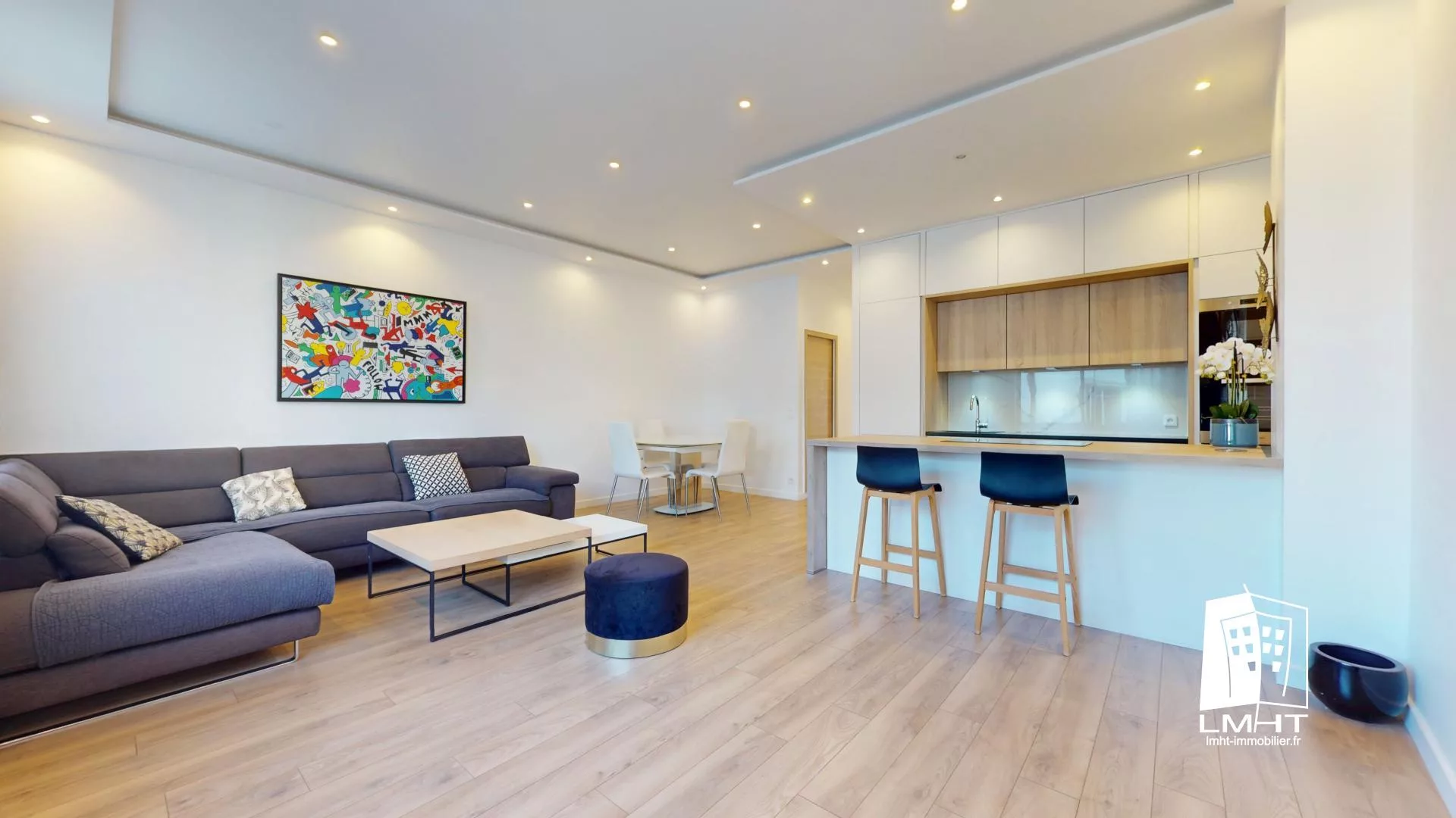 fr75-380-ae045d11 Appartement T3 de 71m2 à Paris