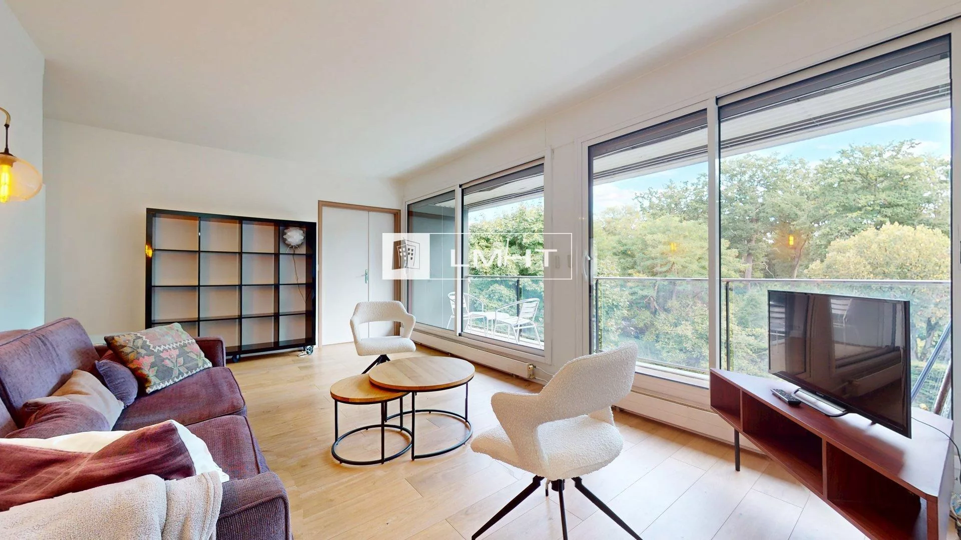 fr92-426-49adea2e Appartement T3 de 72m2 + Parking + Cave + Balcon à Sèvres