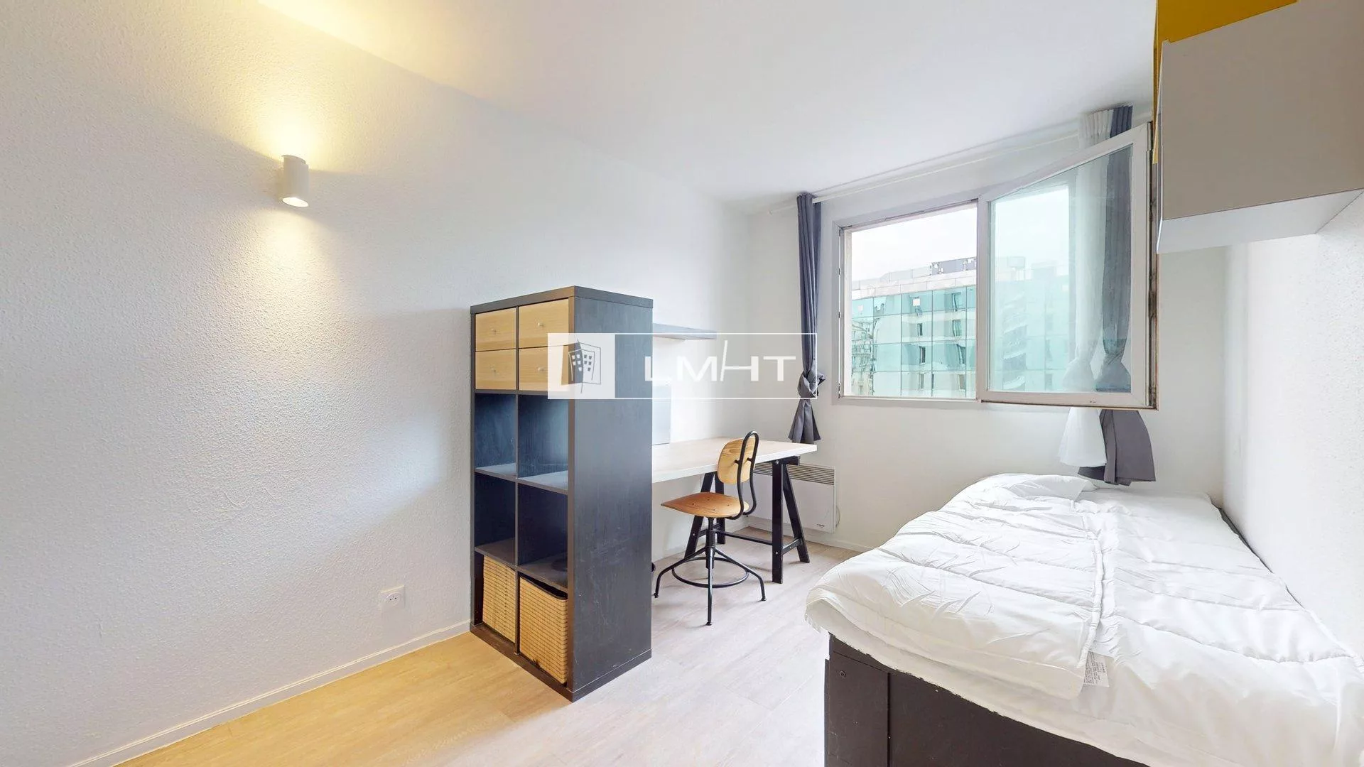 fr92-433-7238dec4 Studio de 20m2 à Montrouge