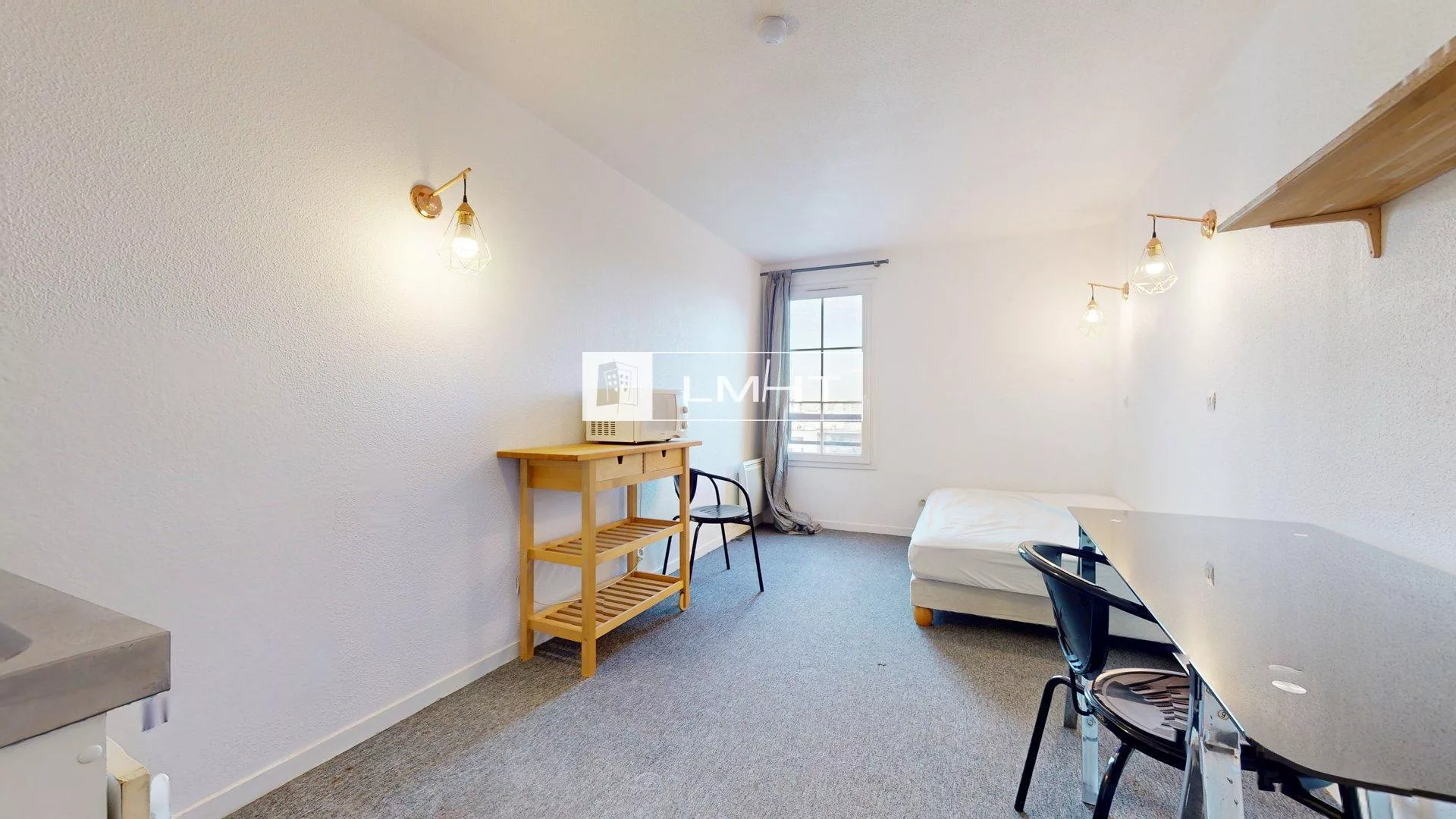 fr92-442-065dc639 Studio de 17m2 à Courbevoie