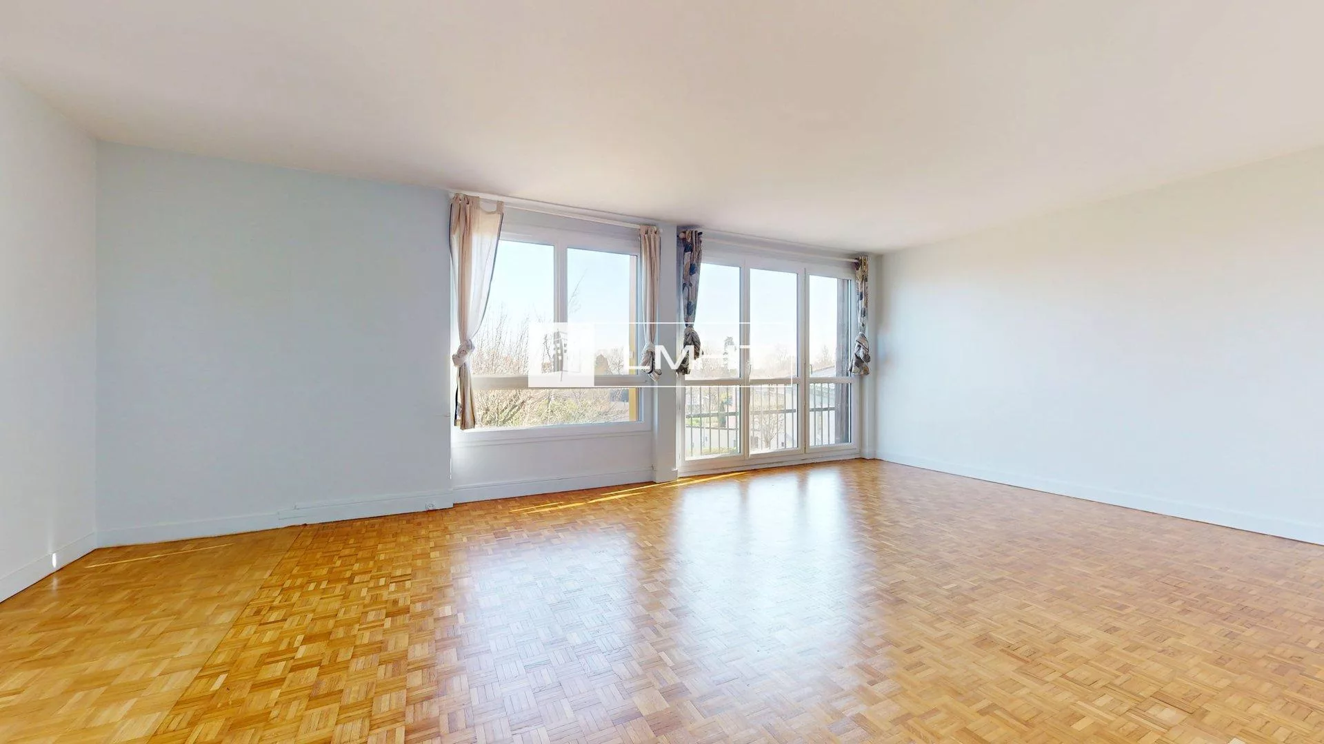 fr92-486-1878a9f2 Appartement T3 de 77m2 + Cave à Meudon