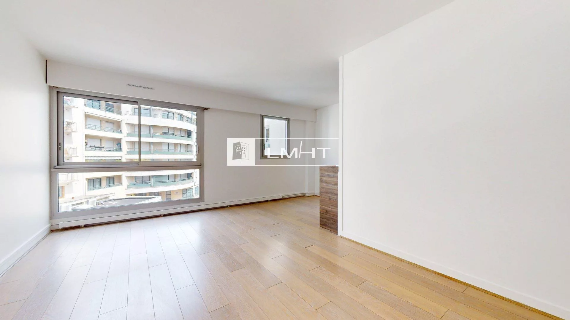 fr92-503-9400f8d6 Appartement T2 de 50m2 + Parking + Cave + Balcon à Boulogne-Billancourt