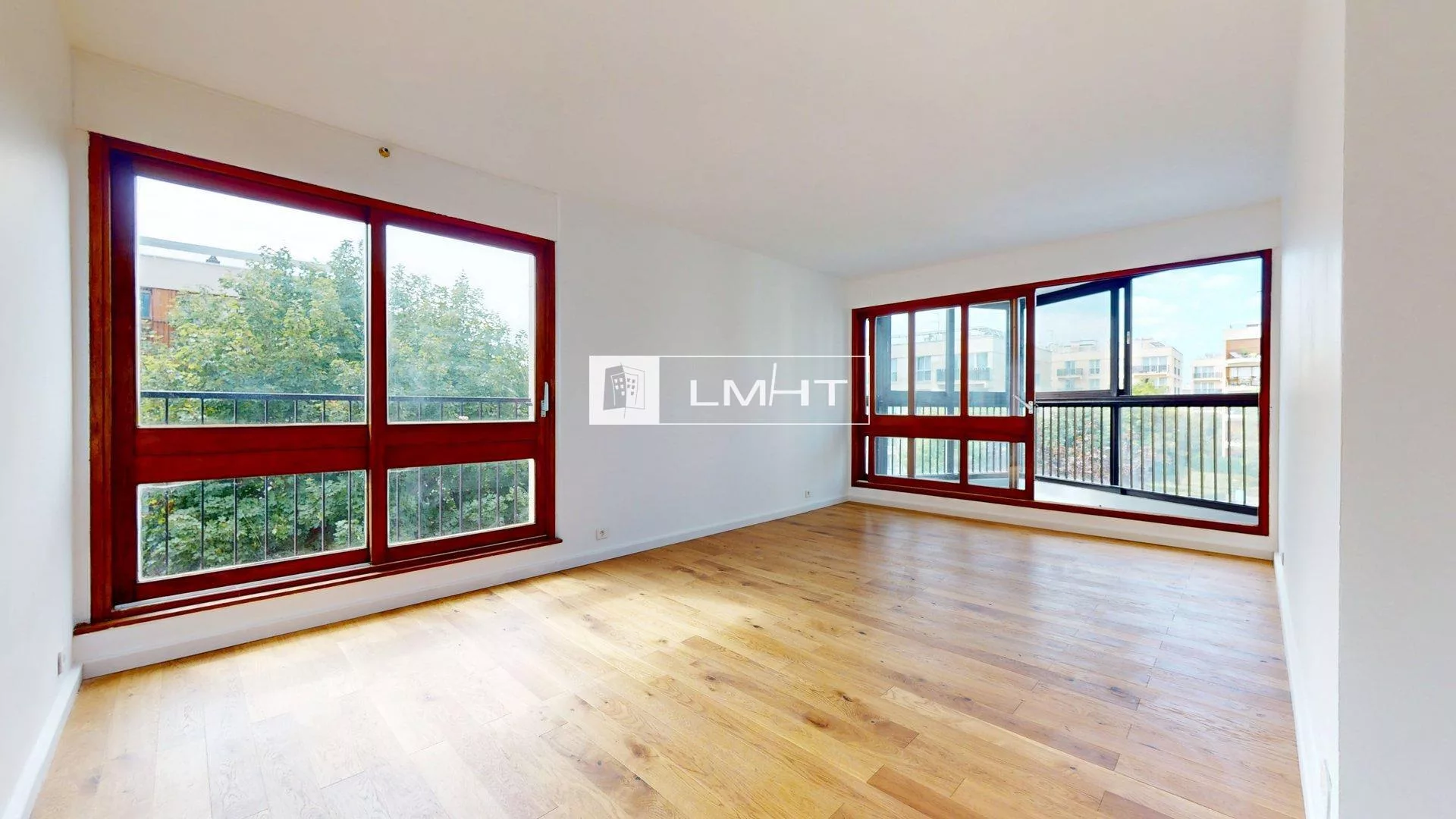 fr78-513-7b22460d Appartement T4 de 78m2 + Parking + Cave + Balcon à Le Chesnay Rocquencourt