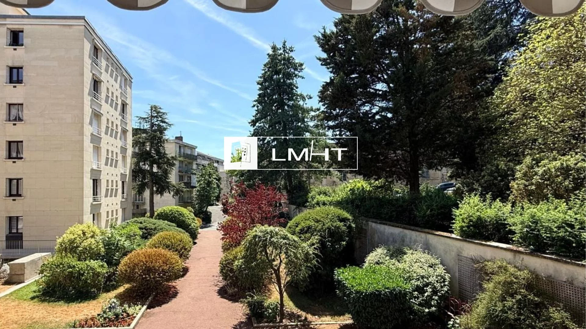 fr92-508-5805a77e Appartement T4 de 104m2 + Parking + Cave + Balcon à Meudon
