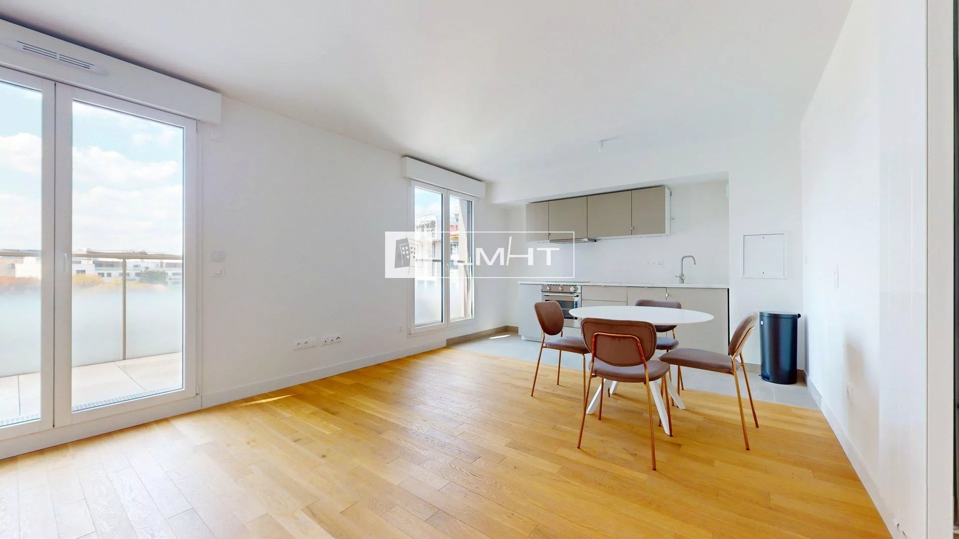 fr92-523-9d22bd8a Appartement T2 de 50m2 + Balcon à Issy-les-Moulineaux