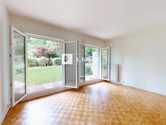 Appartement T2 de 44m2 + Terrasse à Saint-Germain-en-Laye