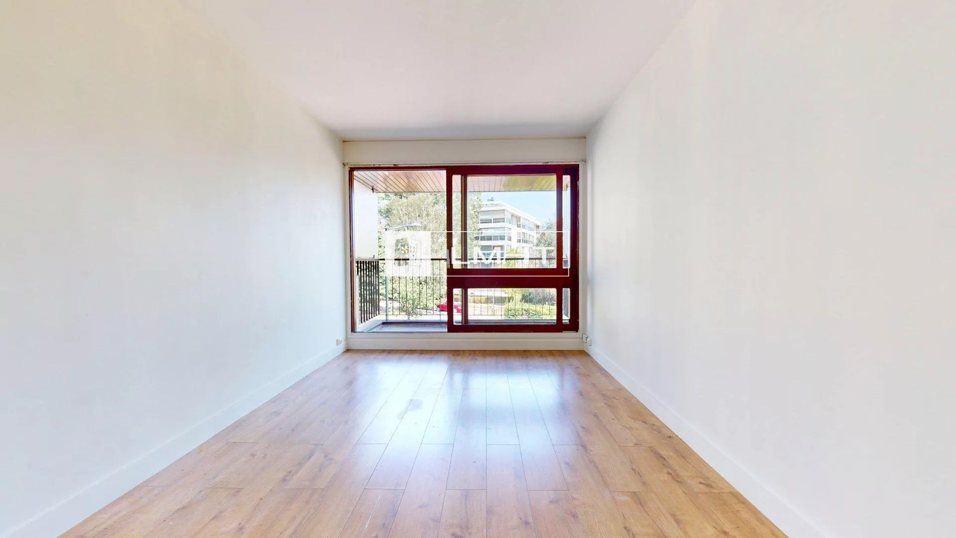 fr78-527-700c9ae5 Studio de 21m2 + Terrasse à Le Chesnay Rocquencourt